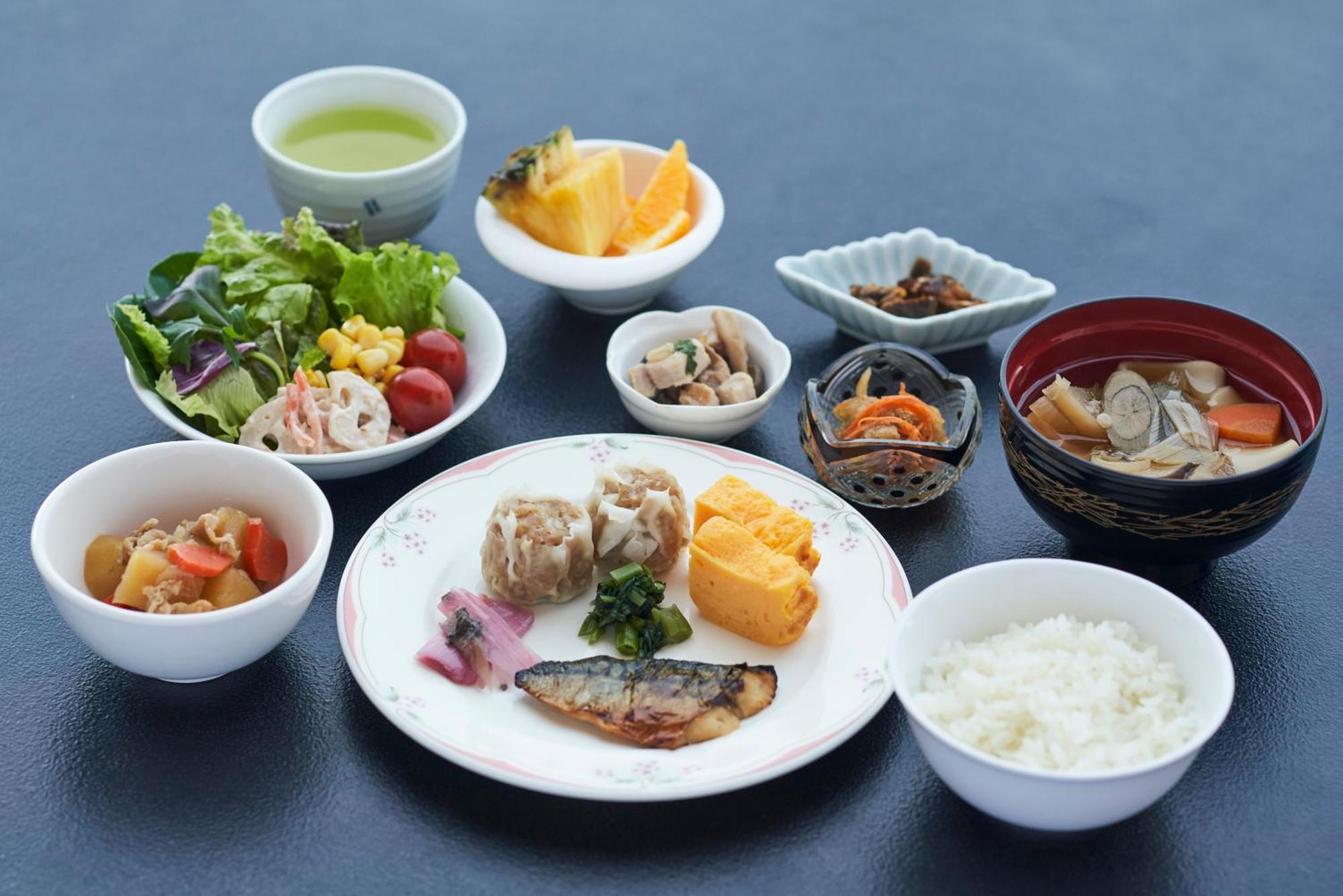 Saitama Grand Hotel Fukaja Kültér fotó