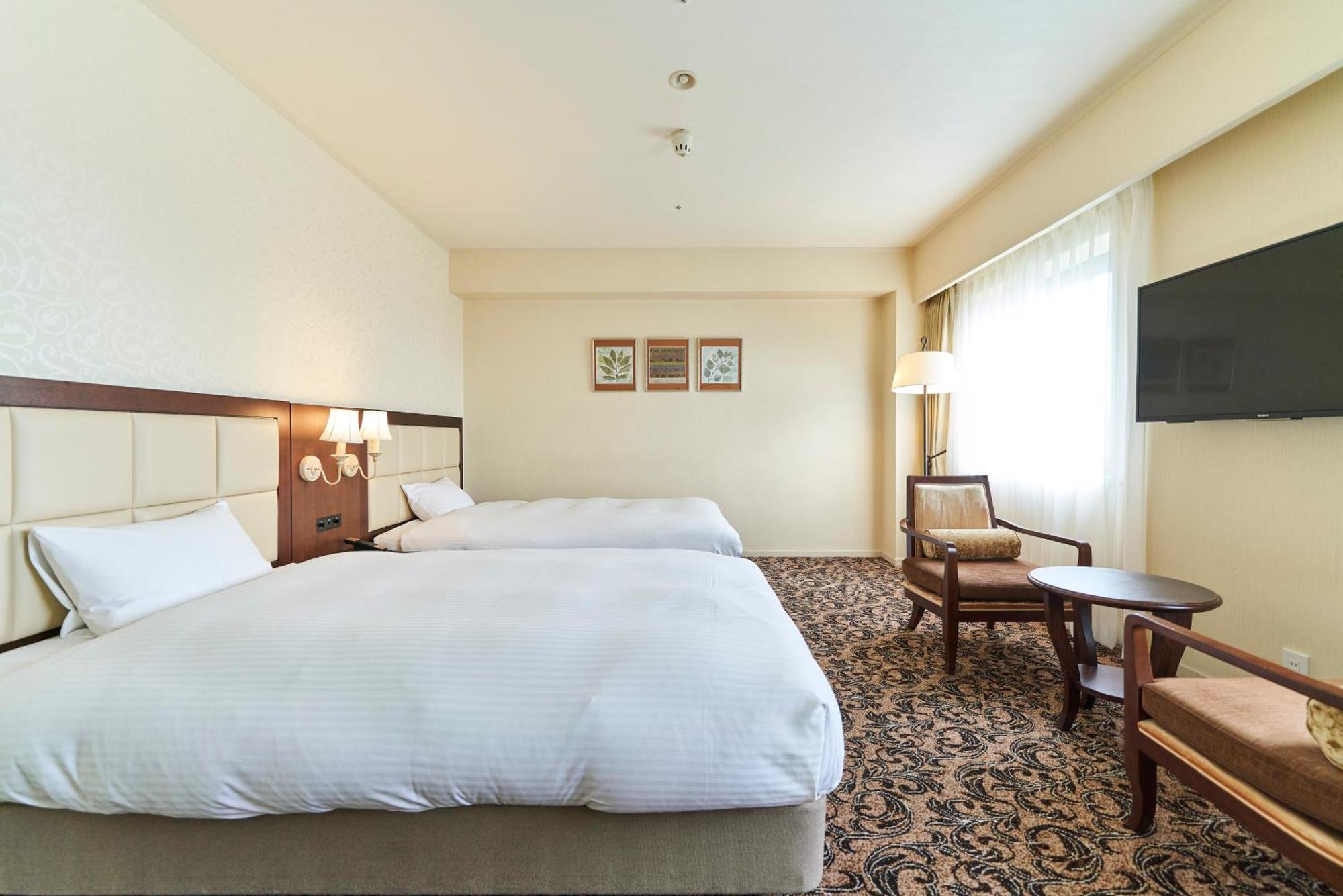 Saitama Grand Hotel Fukaja Kültér fotó