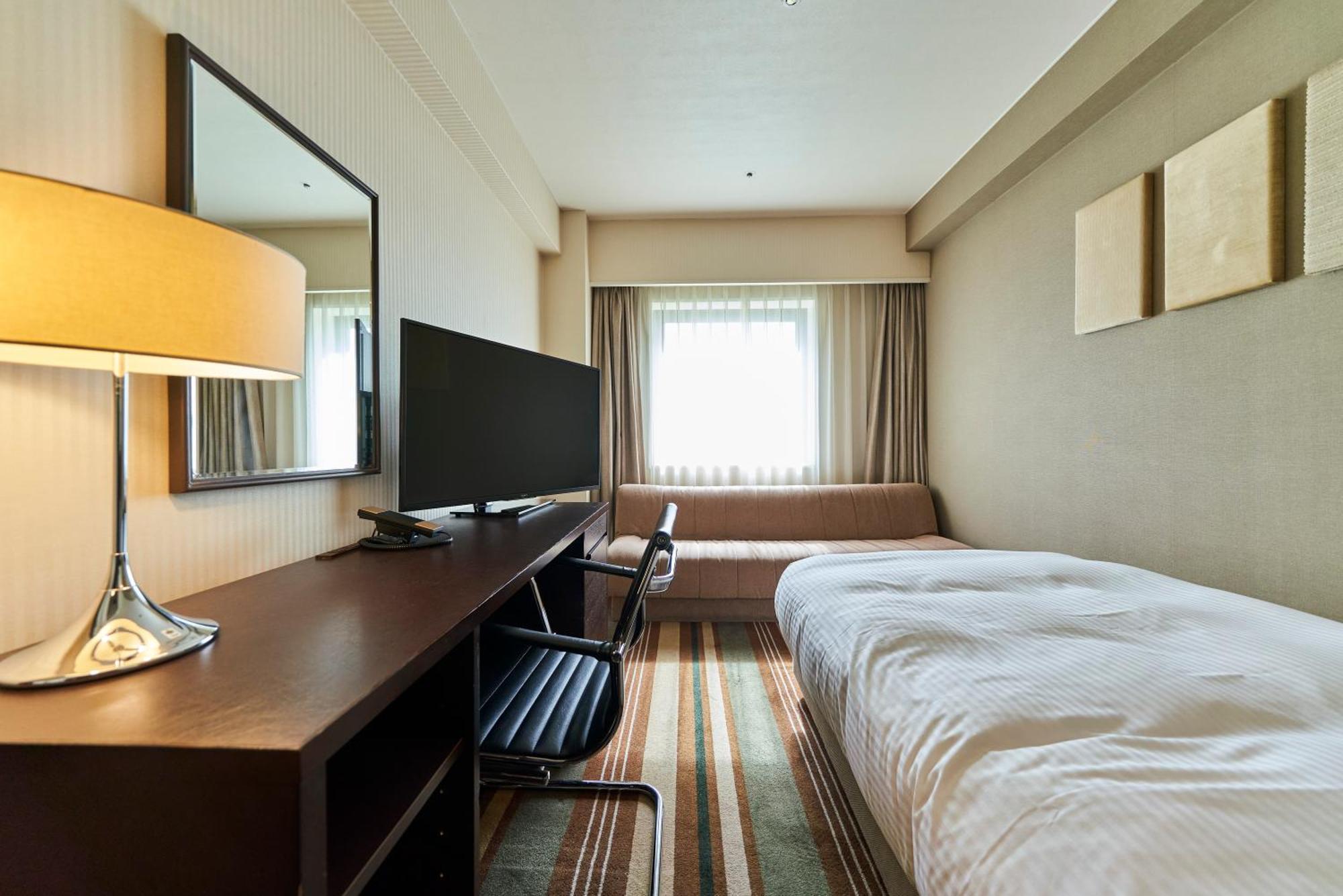 Saitama Grand Hotel Fukaja Kültér fotó